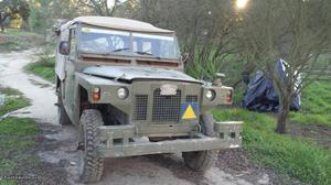 Land Rover Serie III 9 lugares Abril/80 - à venda -