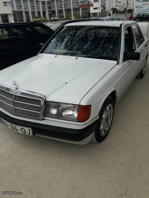 Mercedes-Benz D bom estado aceito retomas Março/90 -