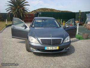 Mercedes-Benz S 320 S320 Agosto/06 - à venda - Ligeiros