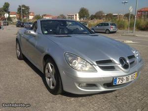 Mercedes-Benz SLK 200 Kompressor Nacional Abril/04 - à