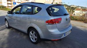 Seat Altea XL 1.6 tdi Abril/11 - à venda - Monovolume /