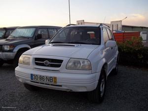 Suzuki Grand Vitara 2.0 TD Março/99 - à venda - Ligeiros