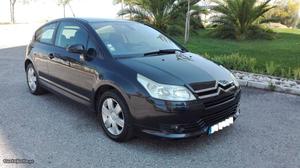 Citroën C4 1.4i coupe Outubro/05 - à venda - Ligeiros