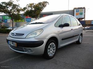 Citroën Picasso 2.0 Hdi Agosto/01 - à venda - Ligeiros