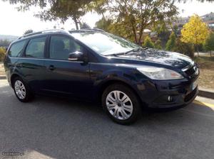 Ford Focus 1.6-Tdci-Sport.Ac Julho/10 - à venda - Ligeiros