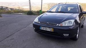 Ford Focus  tdci 115cavalos Maio/02 - à venda -