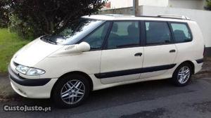 Renault Espace 2.2 DCI Março/01 - à venda - Ligeiros