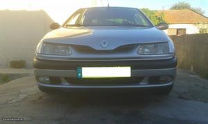 Renault Laguna 1.8 RT Fevereiro/94 - à venda - Ligeiros