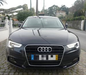 Audi A5 Sportback 2.0 TDI Janeiro/14 - à venda - Ligeiros