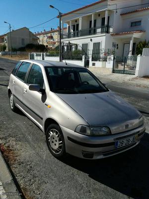 Fiat Punto 70-tds Outubro/97 - à venda - Ligeiros