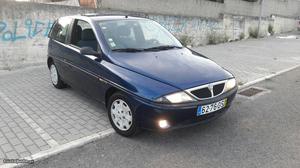 Lancia Y elefantine Maio/96 - à venda - Ligeiros