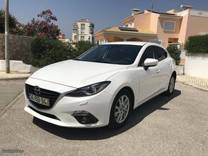 Mazda 3 1.5 Navi  financiamento garantido Maio/16 - à