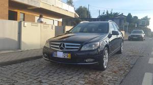 Mercedes-Benz C 220 w 204 Agosto/10 - à venda - Ligeiros