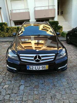 Mercedes-Benz C 250 Diesel Kit AMG Junho/11 - à venda -