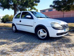 Opel Corsa 1.7-DI-1DONA Abril/01 - à venda - Ligeiros