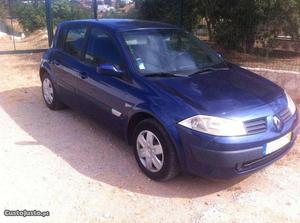 Renault Mégane 1.5 DCI AC 5prt Abril/03 - à venda -