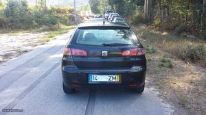 Seat Ibiza 1.4tdi Fevereiro/05 - à venda - Ligeiros