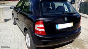 Skoda Fabia 1.2 Junho/06 - à venda - Ligeiros Passageiros,