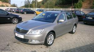 Skoda Octavia Break 1.6 TDi GreenL Janeiro/11 - à venda -