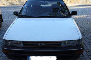 Toyota Corolla 1.3 com 90cv Outubro/90 - à venda - Ligeiros