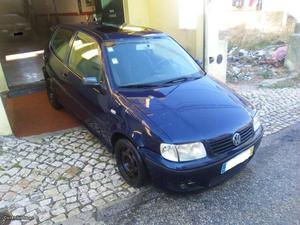 VW Polo 1.0 MPi Julho/01 - à venda - Ligeiros Passageiros,