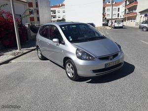 Honda Jazz 1.2 LIVE Maio/04 - à venda - Ligeiros