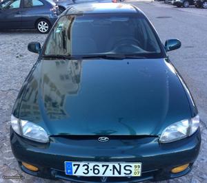 Hyundai Accent 1.3 (Direção Assistida) Julho/99 - à venda