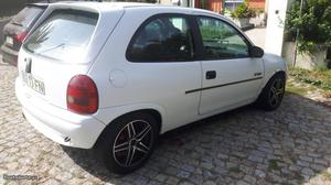 Opel Corsa SPORT Agosto/95 - à venda - Ligeiros