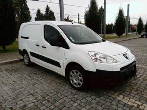 Peugeot Partner L2 3Lug 1.6 HDI 90CV Julho/10 - à venda -