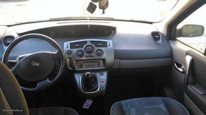 Renault Scénic 1.5DCI Março/04 - à venda - Ligeiros