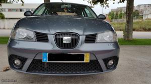 Seat Ibiza 6l Março/07 - à venda - Comerciais / Van, Porto