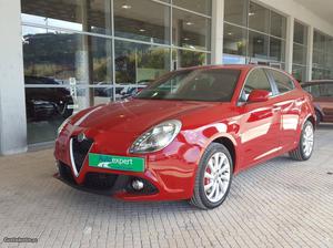 Alfa Romeo Giulietta 1.6 JTDm-2 Super Agosto/17 - à venda -