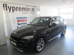 BMW X1 S-Drive 18d Janeiro/10 - à venda - Monovolume / SUV,