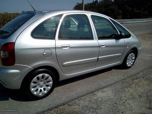 Citroën Xsara Picasso cv Abril/03 - à venda -