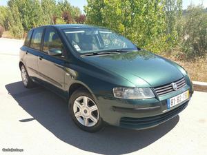 Fiat Stilo Fiat Stilo 1.9 JTD 115 Cvs Outubro/02 - à venda