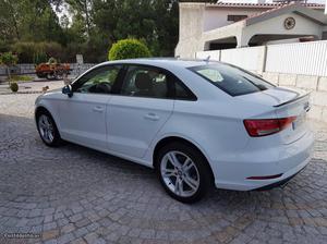 Audi A3 Limousine Semi-Novo Dezembro/16 - à venda -