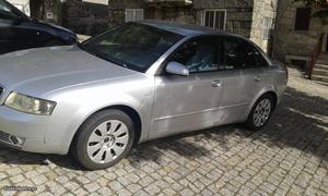 Audi A4 1.9tdi 130cv ac Fevereiro/01 - à venda - Ligeiros