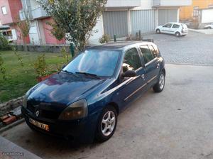 Renault Clio 1-5 D C I Agosto/04 - à venda - Ligeiros