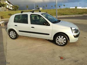 Renault Clio V impecável Abril/03 - à venda -