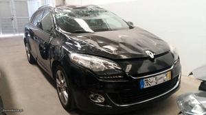 Renault Mégane 1.5 DCI salvado Junho/12 - à venda -