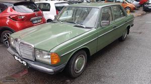 Mercedes-Benz 300 wD Novembro/81 - à venda -