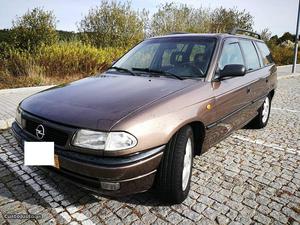 Opel Astra Caravan 1.7 tds Outubro/97 - à venda - Ligeiros