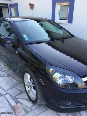 Opel Astra GTC 1.7 Outubro/05 - à venda - Ligeiros