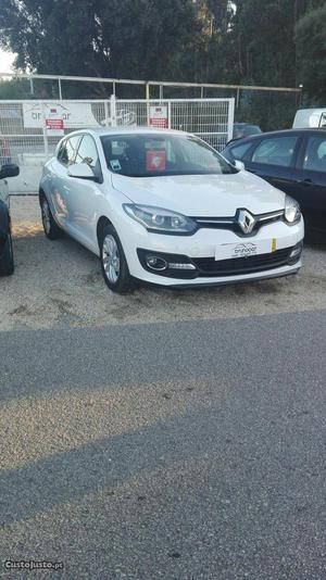 Renault Mégane dinamique S Março/14 - à venda - Ligeiros