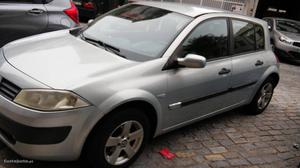 Renault Mégane v Janeiro/03 - à venda - Ligeiros