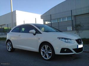 Seat Ibiza 1.6 Tdi SC 105cv Agosto/11 - à venda - Ligeiros