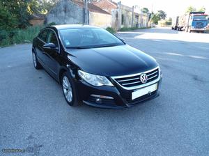 VW Passat CC BlueMotion 143cv Dezembro/10 - à venda -