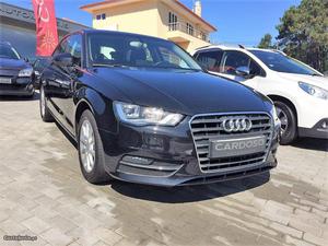 Audi A3 1.6 TDI SPORTBACK Maio/14 - à venda - Ligeiros