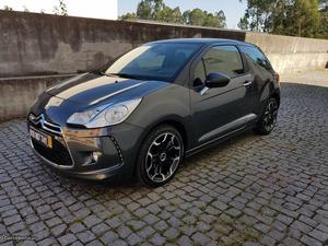 Citroën DS3 so chic Novembro/15 - à venda - Ligeiros