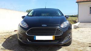 Ford Fiesta 1.5 TDCI Junho/13 - à venda - Ligeiros